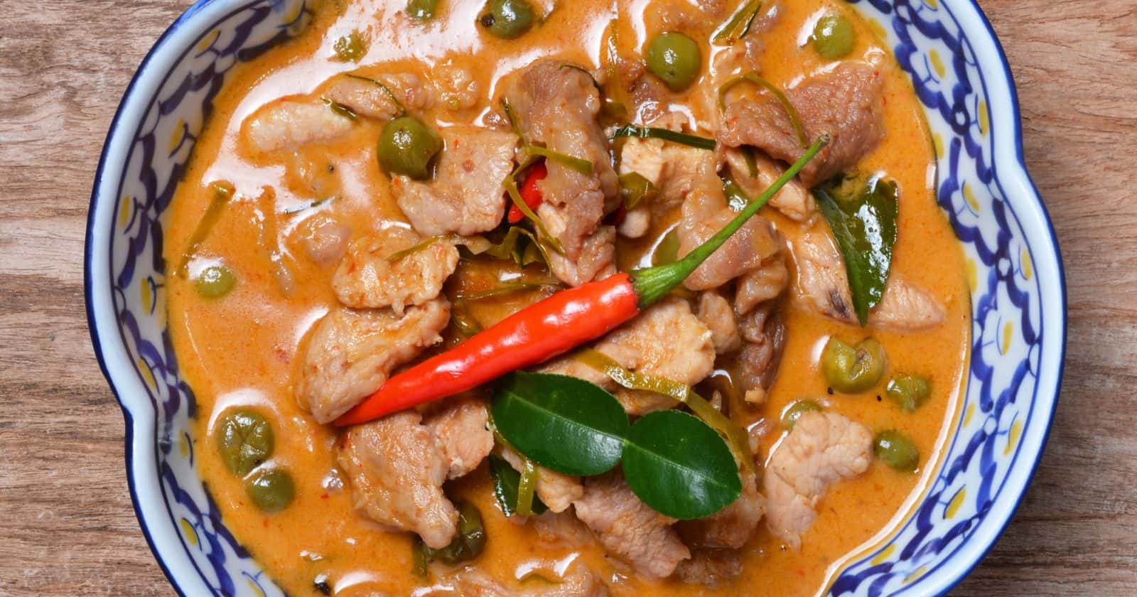 How Spicy Is Panang Curry? +Things You Need to Know