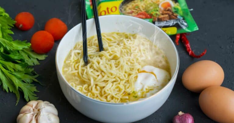 does instant noodles cause belly fat