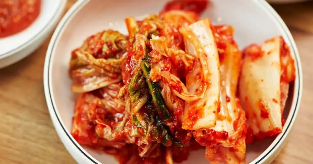 how to clean kimchi stain