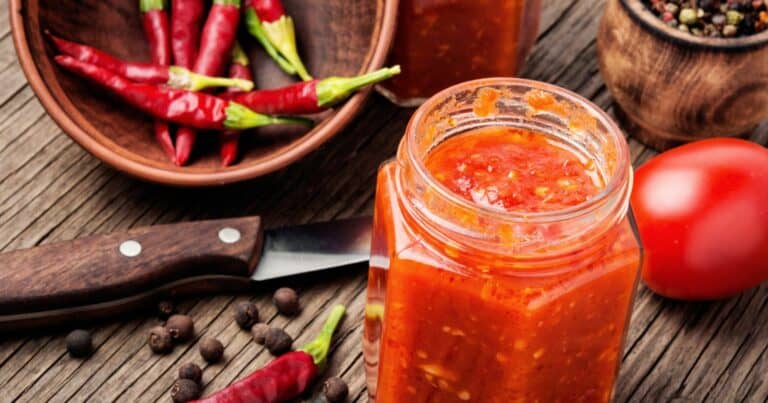does hot sauce kill bacteria