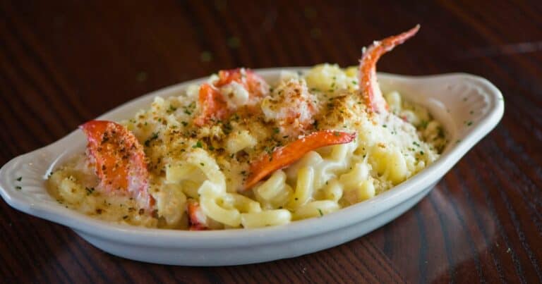 how to cook lobster for mac and cheese