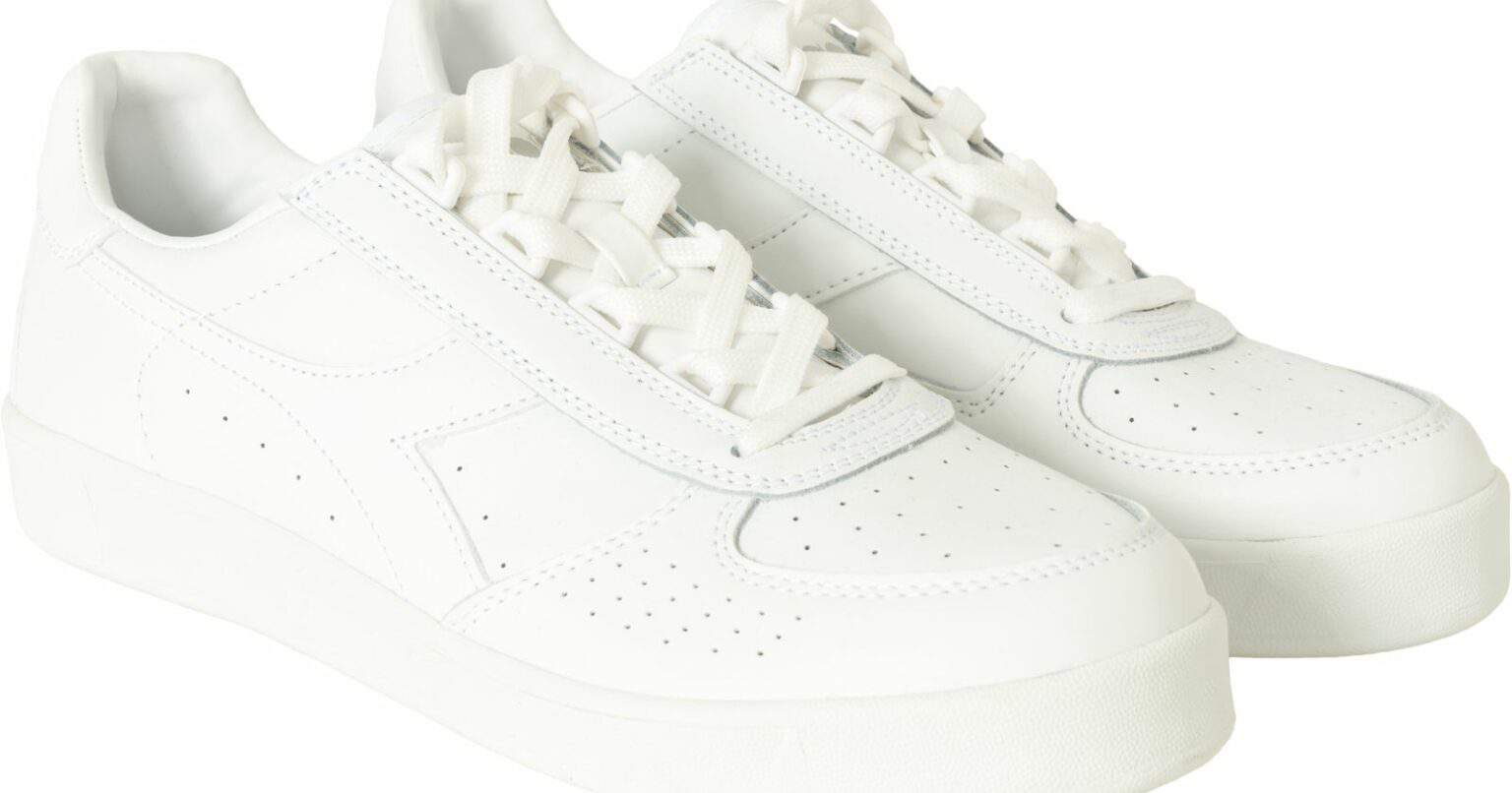 Help! How to Remove Hot Sauce Stains from Shoes