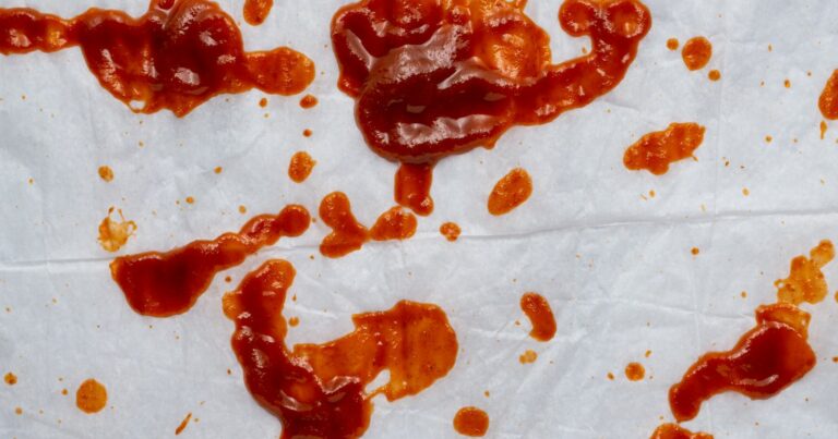 how to remove dry hot sauce stains