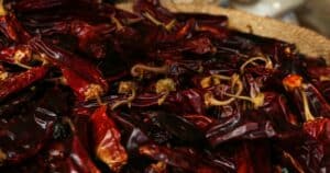 how long do dried guajillo peppers last