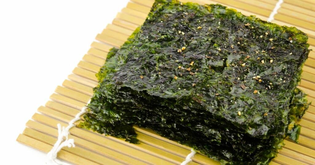 how sushi seaweed is made