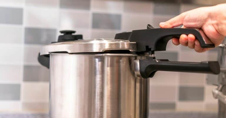 how to use hot pot pressure cooker