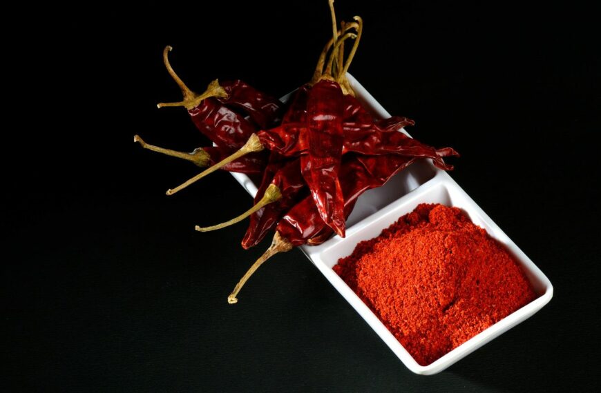 Is Capsaicin a Poison? Understanding the Safety and Dangers of This Spicy Compound