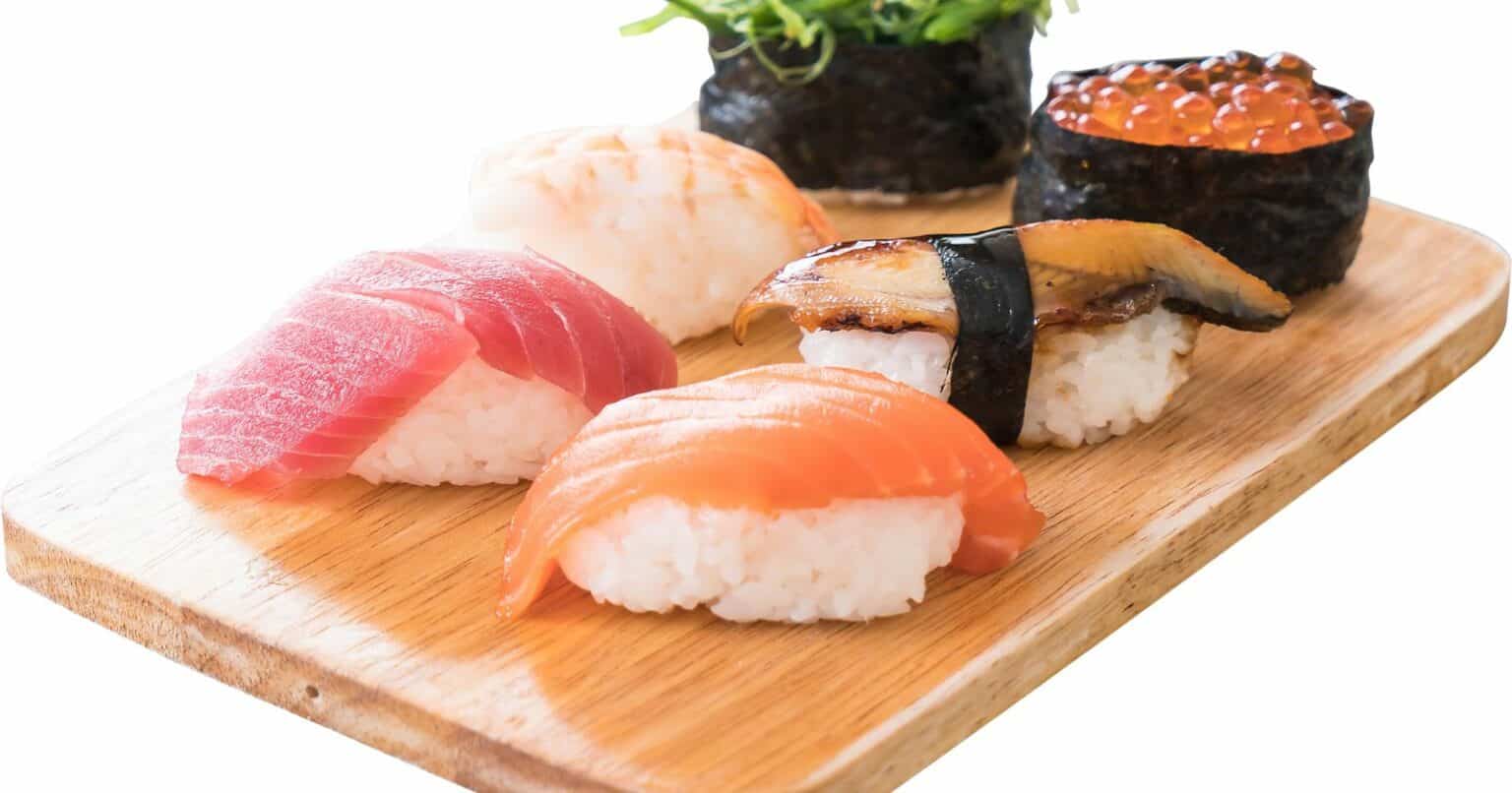 where do sushi restaurants buy fish